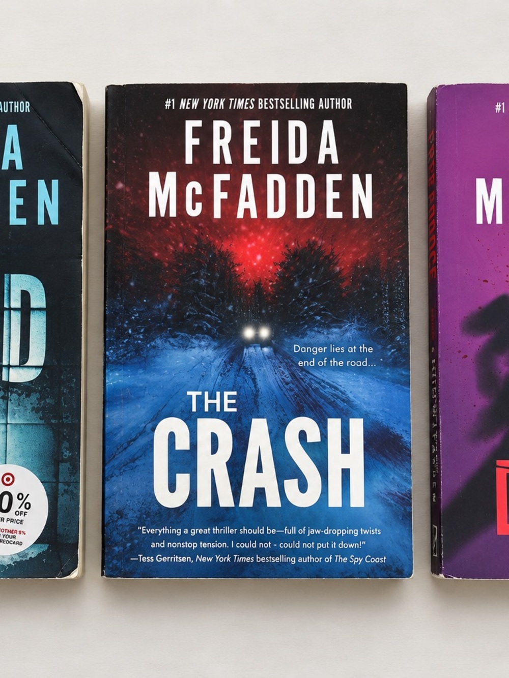 The Crash - Blue Paperback Thriller